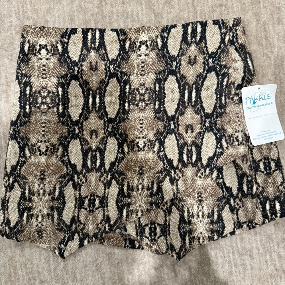 NBH Animal Instinct Skort - NEW WITH TAGS - size S